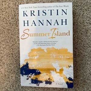 Summer Island by Kristin Hannah